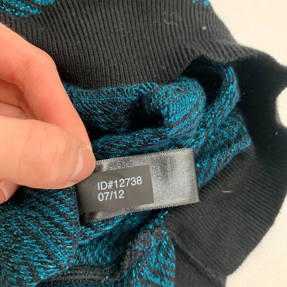 Express Sweater Women L Blue Black Chevron Knit Boat Neck Dolman Sleeve Pullover - Picture 10 of 12